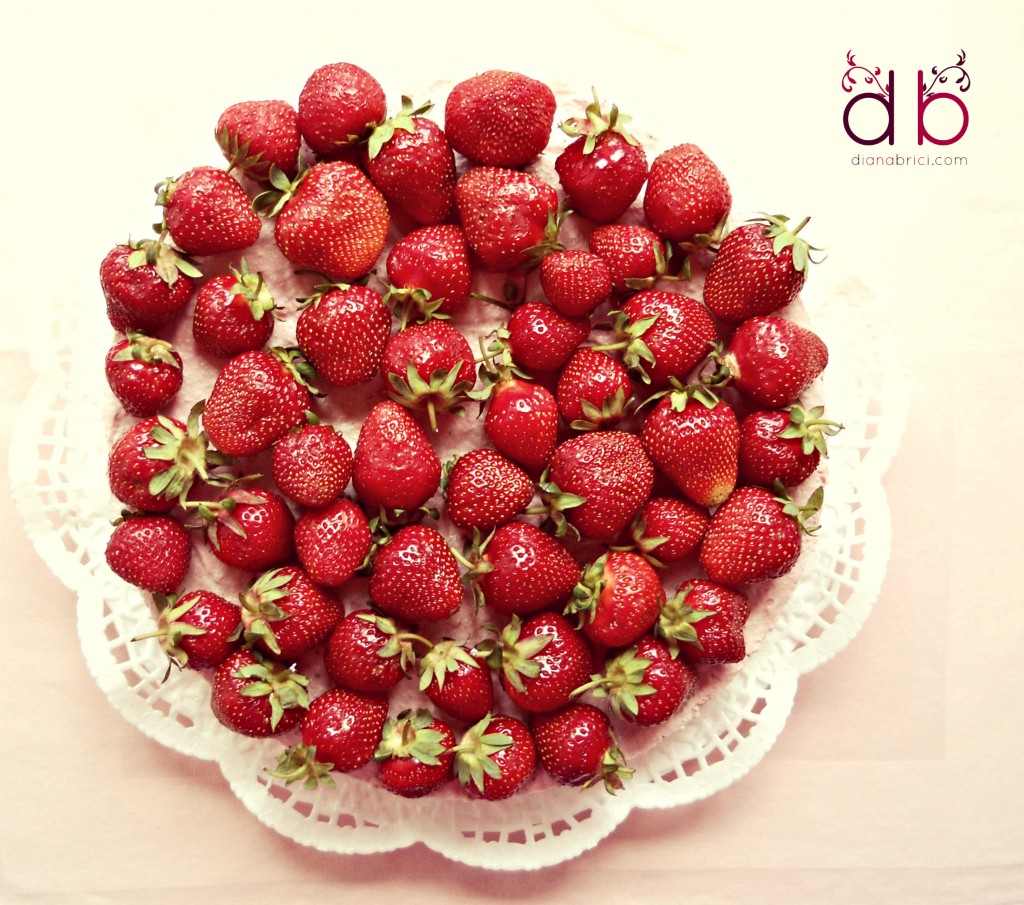 tarta capsuni